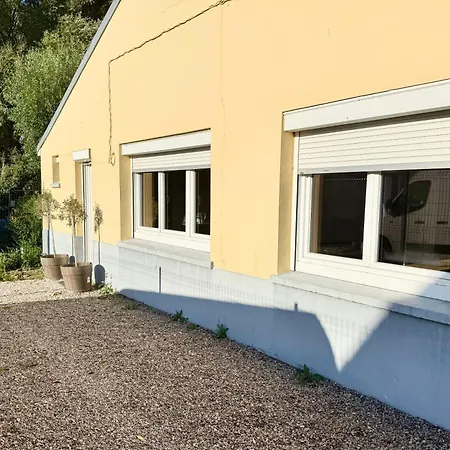 Le Repaire - Cozy 2 Bedroom House