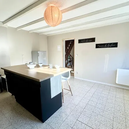 Holiday home Le Repaire - Cozy 2 Bedroom House *